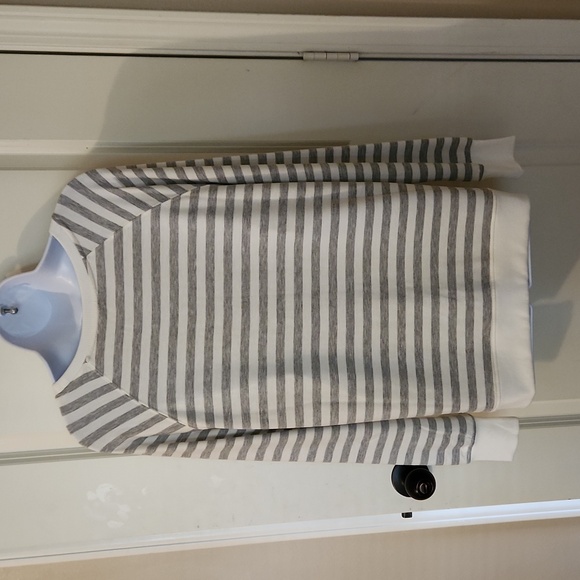 Jane and Delancey striped grey top size M new w/tags - Picture 2 of 6